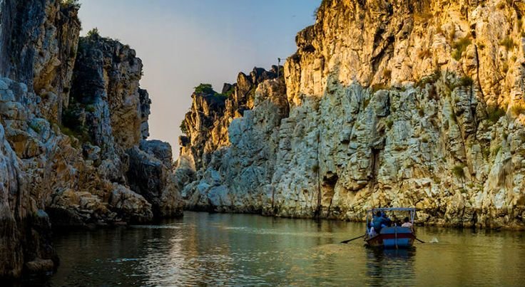 Bhopal, Pachmarhi & Marble Rocks